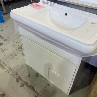 NEW 800MM VANITY IN HIGH GLOSS WHITE VANITY WITH CERAMIC TOP VPB800-111
