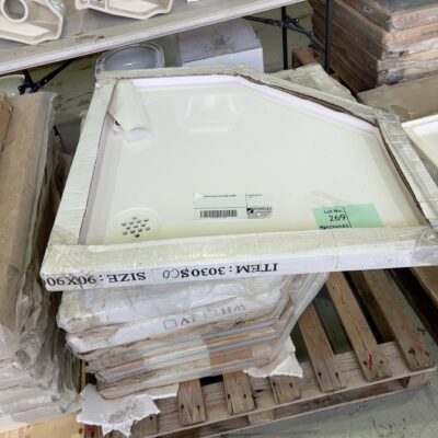 CORNER SHOWER BASE 900MM X 900MM