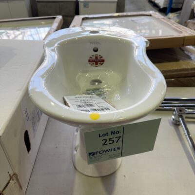 NEW BRITISH TRADITIONAL QUALITY DRIFT SUITE BIDET, DR1LB111030
