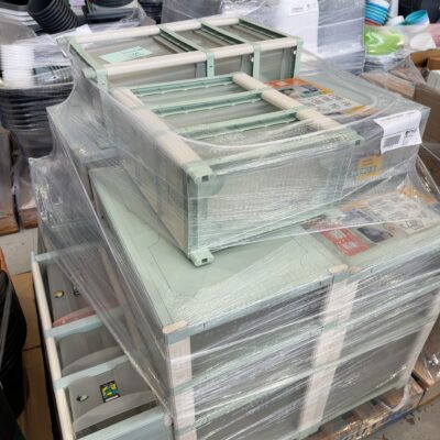 PALLET OF ASSORTED PLASTIC STORAGE UNITS