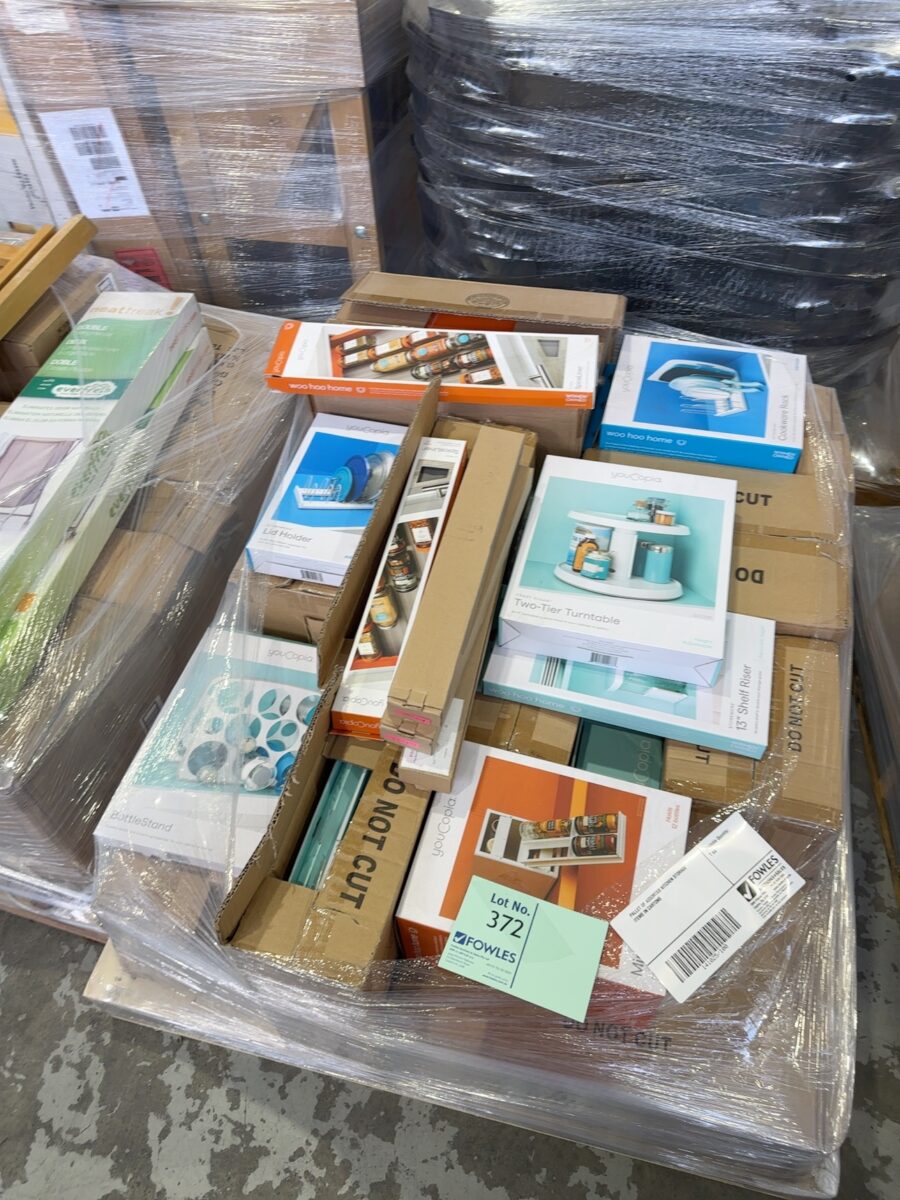 PALLET OF ASSORTED KITCHEN STORAGE ITEMS IN CARTONS