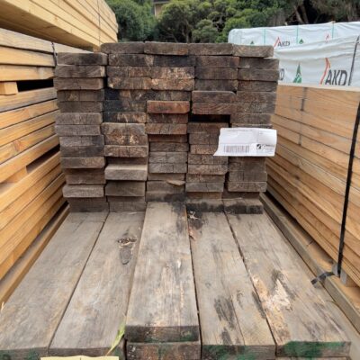 PACK OF MOULDY 140X35 PINE SOLD AS IS