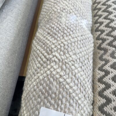 NEW ALEXIA NATURAL WOOL RUG 230CM X 330CM RR99