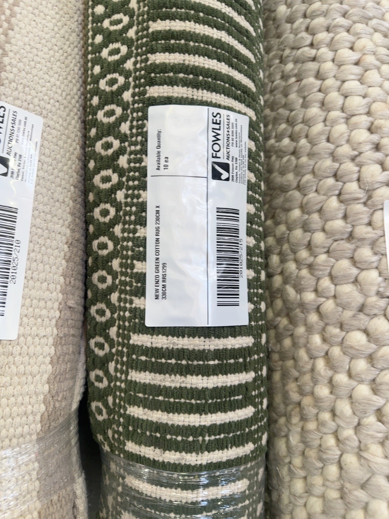 NEW ENZO GREEN COTTON RUG 230CM X 330CM RR$1299 NEW ENZO GREEN COTTON RUG 230CM X 330CM RR$1299