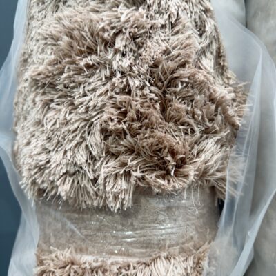 NEW NOAH SHAGGY RUG 200CM X 290CM RRP9 - BEIGE
