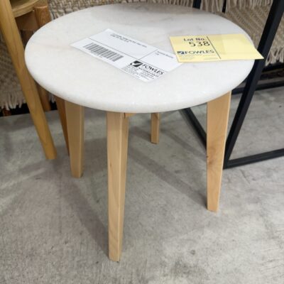 EX STAGING, ROUND OAK SIDE TABLE WITH STONE TOP, SOLD AS IS