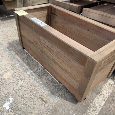 NEW BLACKBUTT HARDWOOD PLANTER BOX WITH CASTOR WHEELS, STAINED JAPAN BLACK