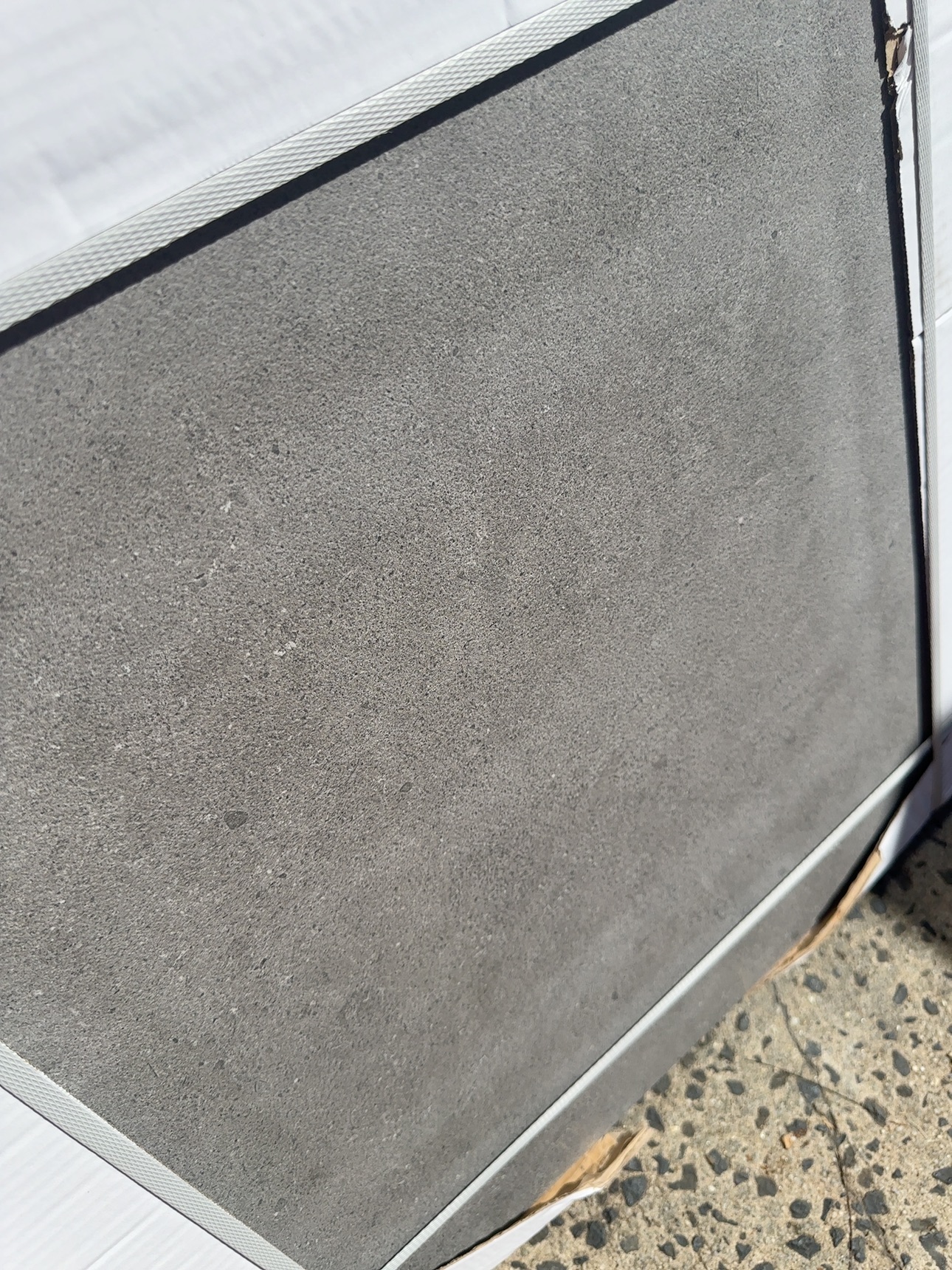 PALLET OF GREY CONCRETE LOOK PORCELAIN PAVERS, 600MM X 600MM X 20MM, ANTI SLIP FINISH, NON-POROUS, STAIN RESISTANT, (40CTNS - 2 PER BOX)