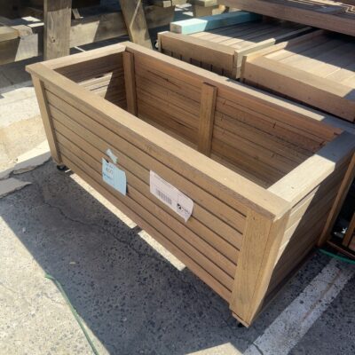 NEW BLACKBUTT HARDWOOD PLANTER BOX ON CASTORS, STAINED JAPAN BLACK