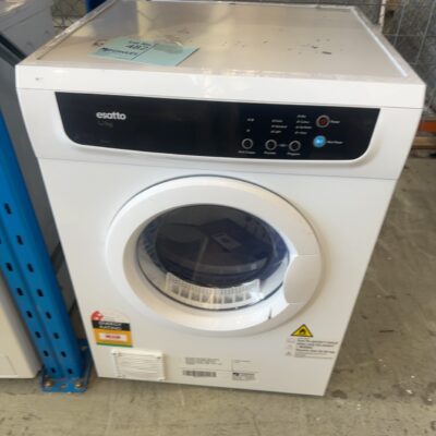 NEW ESATTO 7KG DRYER WITH 4 DRYER PROGRAMS, ELECTRONIC CONTROLS, SUPPLIED WITH WALL MOUNT KIT & REVERSIBLE CONTROL PANEL, WITH 2 YEAR WARRANTY