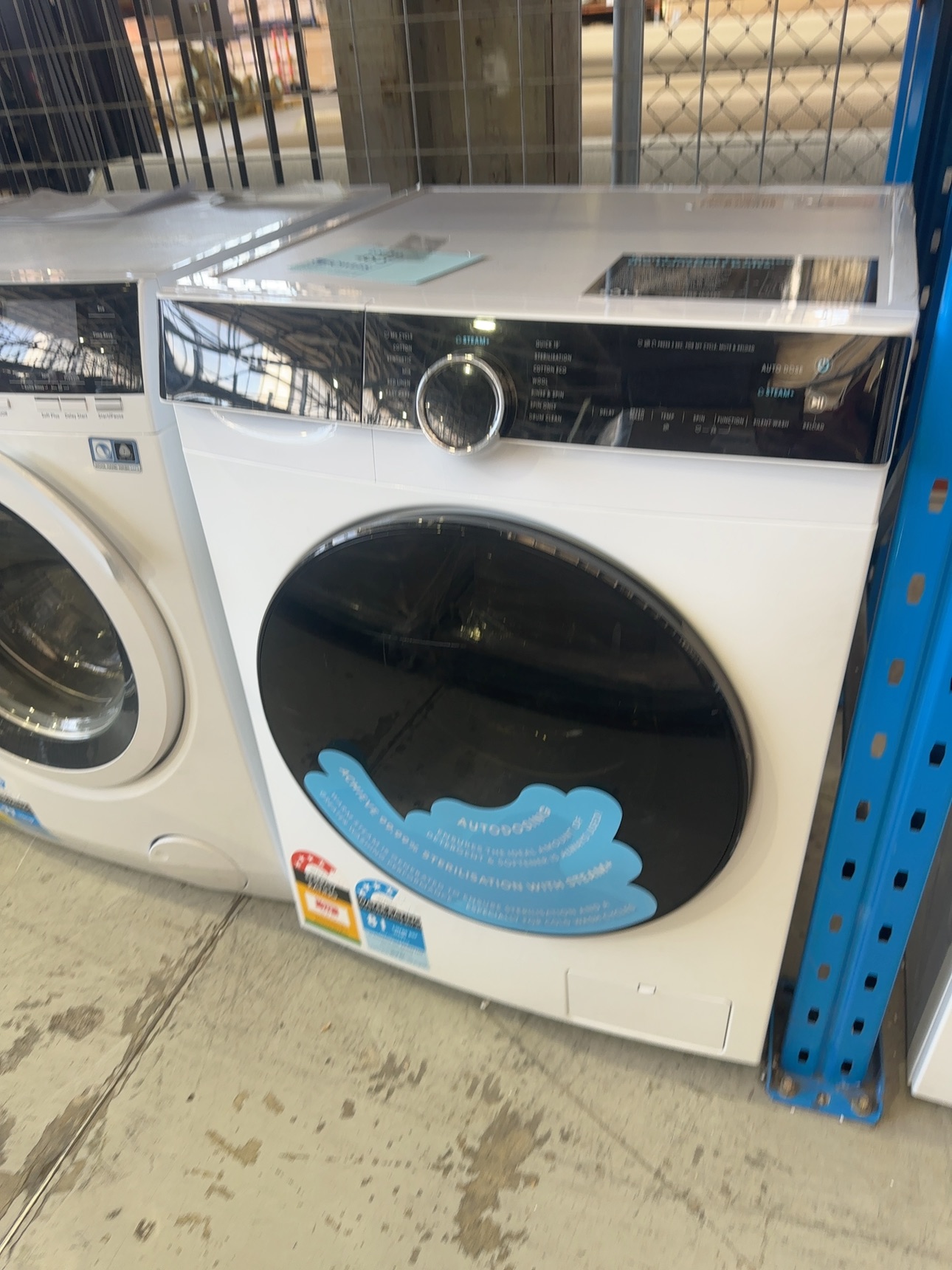 NEW SOLT 8KG FRONT LOAD WASHING MACHINE WITH AUTO DOSE, 4 STAR WELS WATER RATING & 4.5 STAR ENERGY RATING, 14 WASH PROGRAMS & 1400RPM MAX SPIN SPEED, LED CONTROLS, DELAYED START SETTING, 2 YEAR WARRANTY