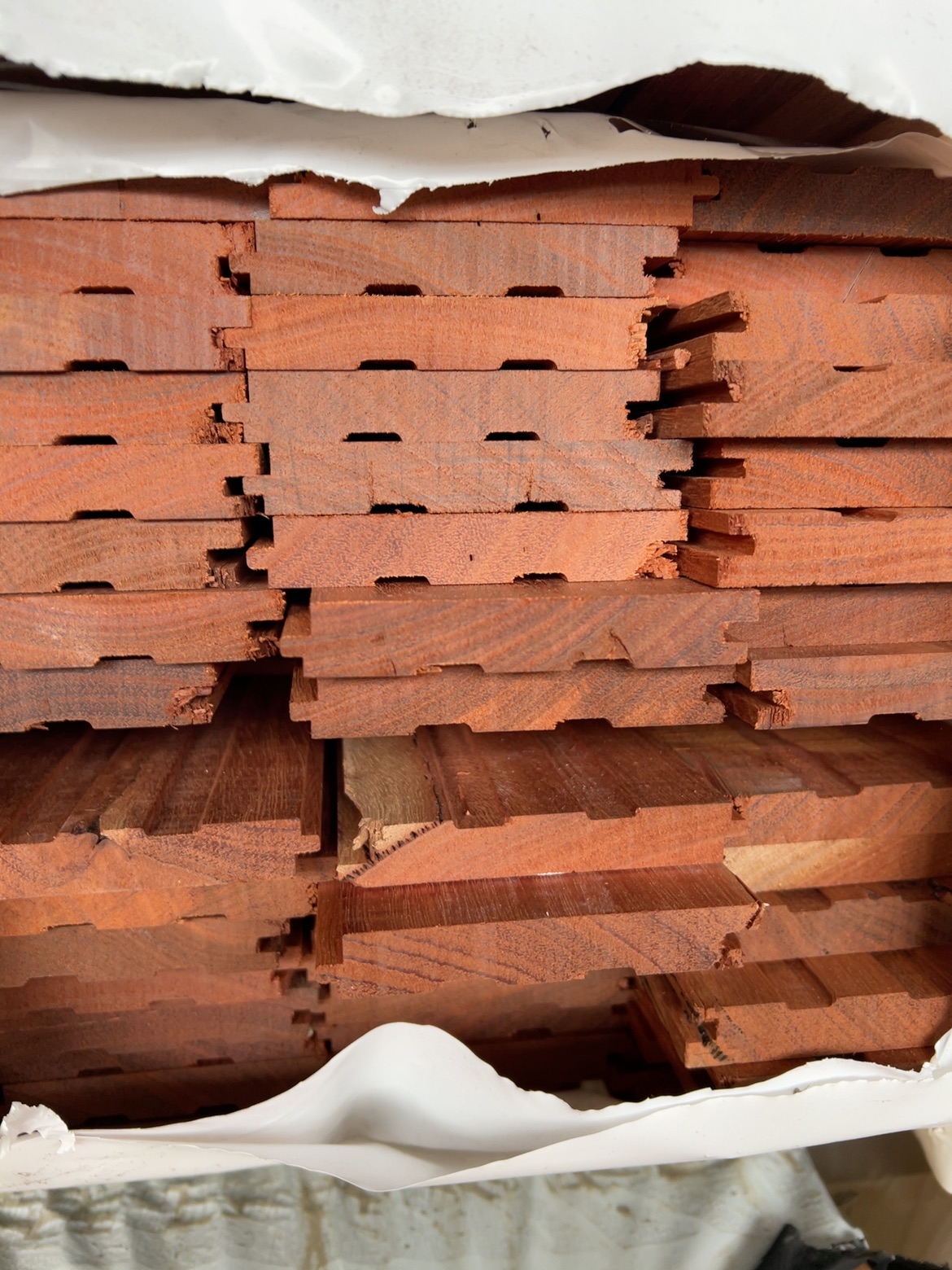 85X14 STANDARD GRADE JARRAH OVERLAY FLOORING 85X14 STANDARD GRADE JARRAH OVERLAY FLOORING