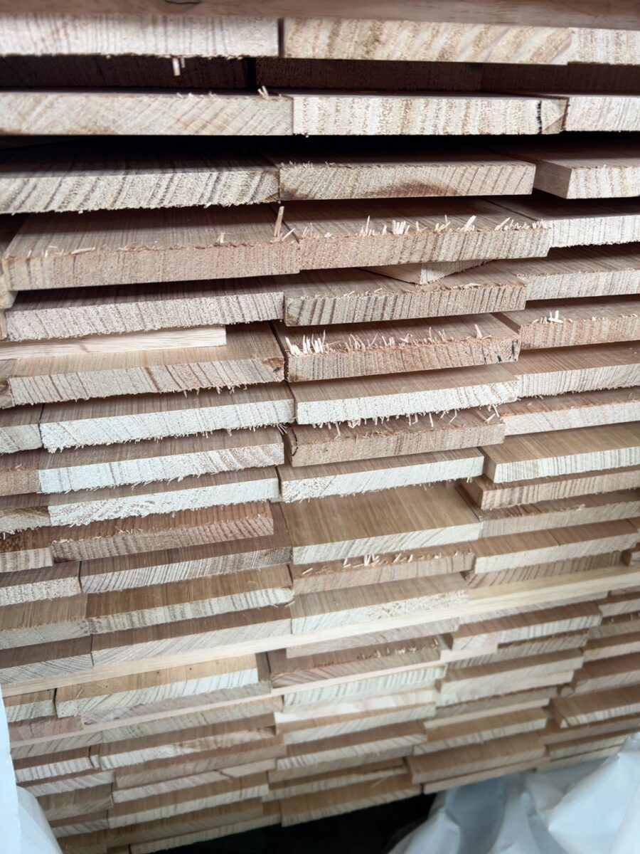 110X12 TAS OAK DAR SELECT GRADE KD HARDWOOD SHORTS