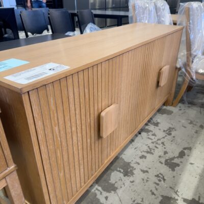 SAMPLE FURNITURE - SOMERSET MID CENTURY STYLE BUFFET, LIGHT OAK VENEER 1650MM LONG, VERTICAL GROOVE DOORS, SOLD AS IS