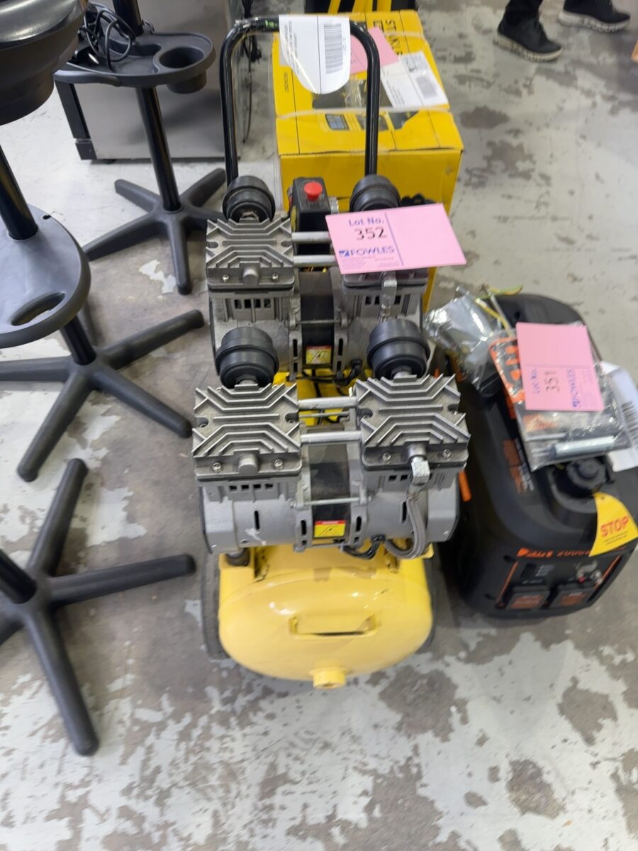 EX DISPLAY STANLEY AIR COMPRESSOR SILENCED 2.75HP, 50 LITRE TANK RRP$799, SOLD AS IS, 3 MONTH WARRANTY