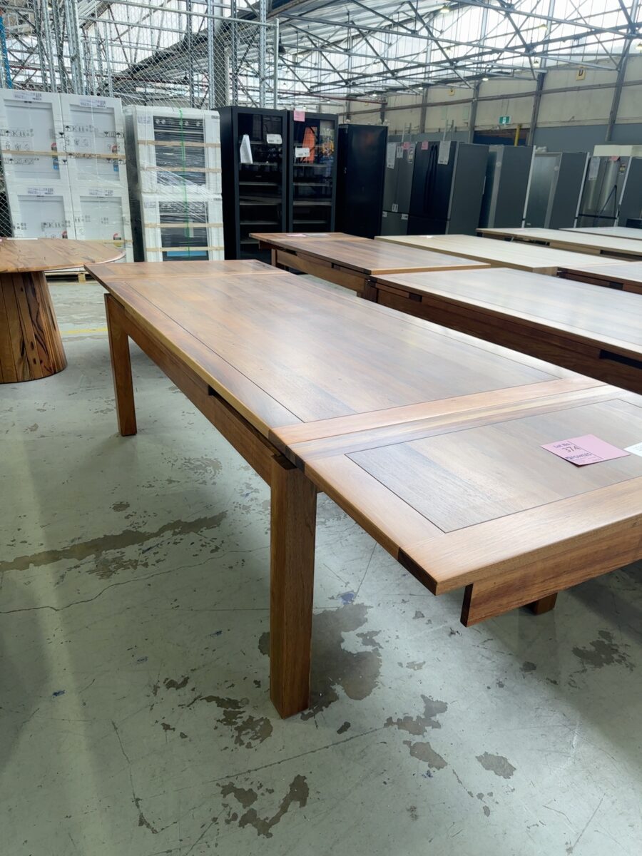 EX DISPLAY KALLISTA EXTENSION DINING TABLE 2050MM TO 3050MM, MESSMATE TIMBER, SOLD AS IS