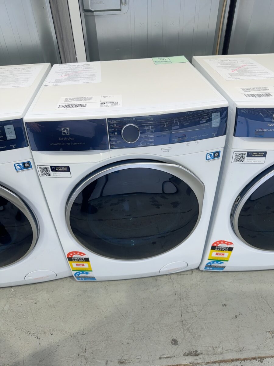 ELECTROLUX EWF9042R7WB 9KG ULTIMATE CARE 700 FRONT LOAD WASHING MACHINE WITH SENSOR WASH, WIFI CONNECTIVITY, LATEST TWIN SENSOR WASH, ULTRAMIX & WOOLMARK CERTIFICATION, 12 MONTH WARRANTY