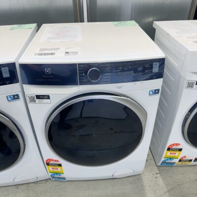 ELECTROLUX EWF1042R7WB 10KG ULTIMATE CARE 700 FRONT LOAD WASHING MACHINE WITH SENSOR WASH, WIFI CONNECTIVITY, LATEST TWIN SENSOR WASH, ULTRAMIX & WOOLMARK CERTIFICATION, 12 MONTH WARRANTY