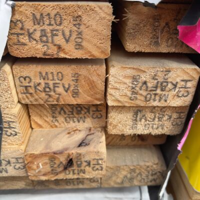 90X45 T/PINE MGP10 H3 48/2.7