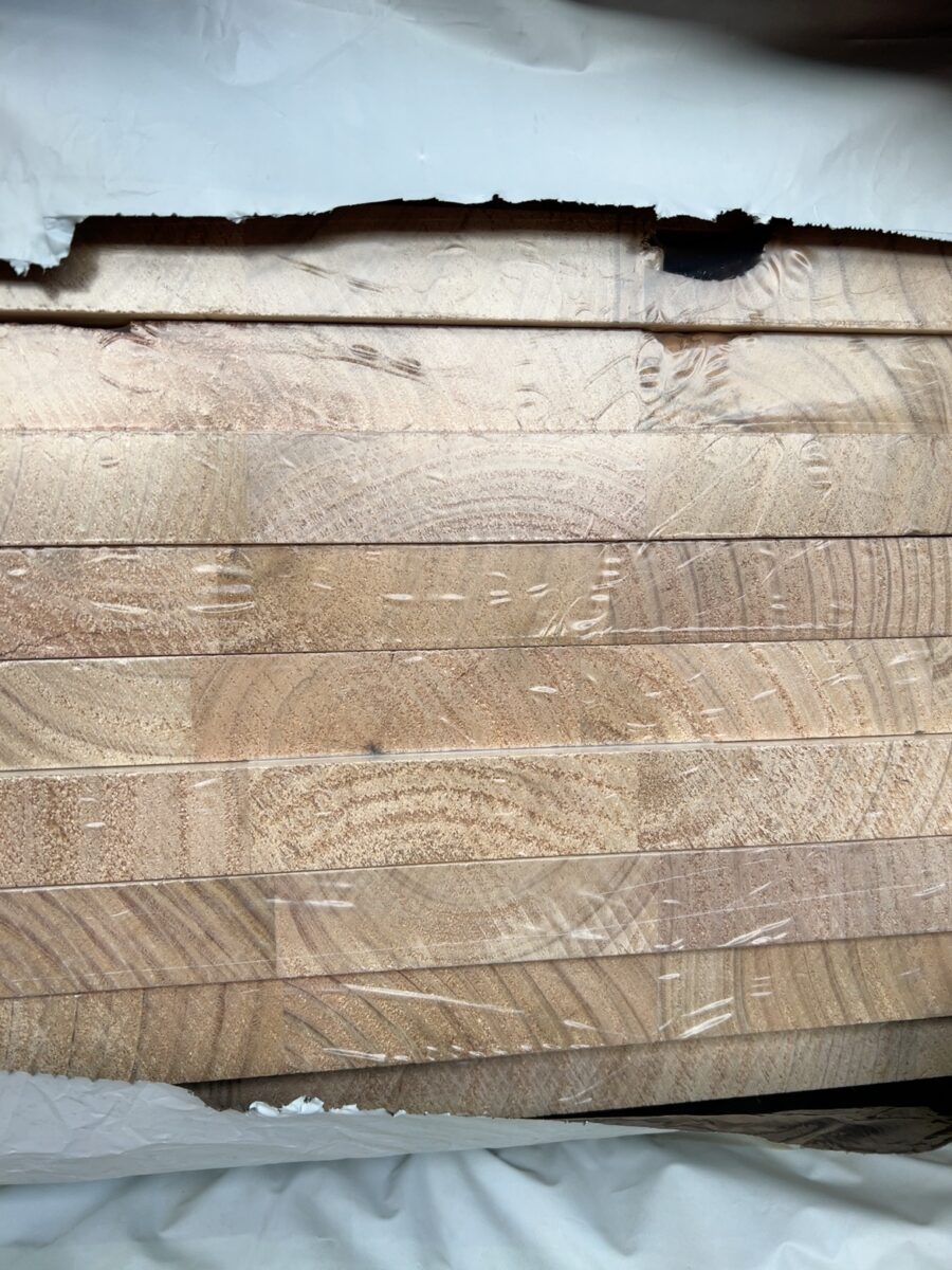 600X33 PSG LAM KD HARDWOOD BENCHTOPS-12/2.4