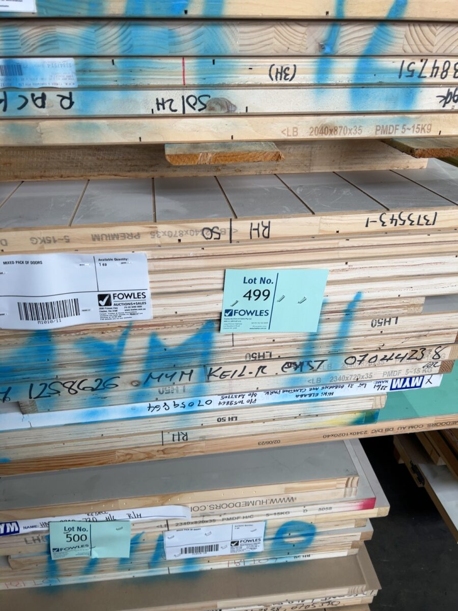MIXED PACK OF DOORS