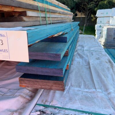 MIXED PACK OF LVL BEAMS