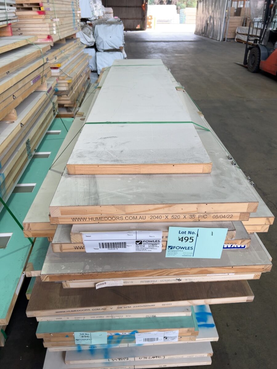 MIXED PACK OF DOORS