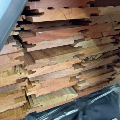 120X19 SPOTTED GUM FEATURE/MERCH GRADE CLADDING