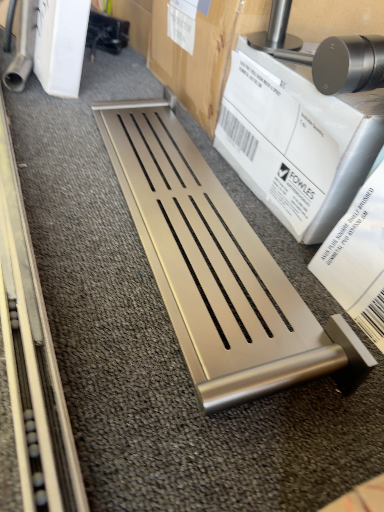 AXUS PLUS SQUARE SHELF BRUSHED GUNMETAL PVD AX94530.GM