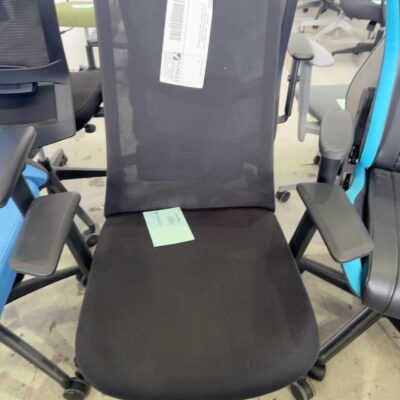 SAMPLE FURNITURE - BLACK FABRIC OFFICE CHAIR, HEIGHT ADJUSTABLE, LUMBAR SUPPORT, WEIGHT 120KG CAPACITY RRP$199, D
