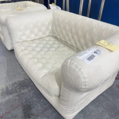 EX EVENT HIRE - WHITE CHESTERFIELD STYLE BLOW UP COUCH, SOLD AS IS WITH PUMP