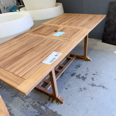 NEW PLANTATION TEAK RECTANGLE EXTENSION OUTDOOR DINING TABLE, 1600MM TO 2000MM RRP$1390