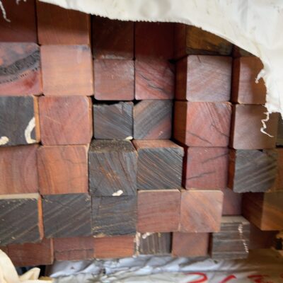 40X40 SPOTTED GUM KD HARDWOOD BATTENS 40X40 SPOTTED GUM KD HARDWOOD BATTENS