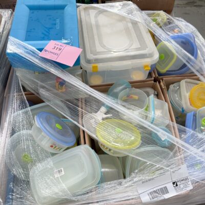 PALLET OF ASSORTED PLASTIC CONTAINERS WITH LIDS, SOLD AS IS PALLET OF ASSORTED PLASTIC CONTAINERS WITH LIDS, SOLD AS IS