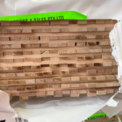 30X12 TAS OAK DAR SELECT KD HARDWOOD SHORTS