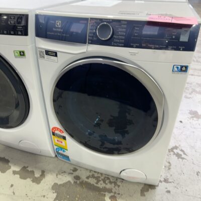 ELECTROLUX EWF1041R9WB 10KG FRONT LOAD WASHING MACHINE WIHT AUTODOSE, WIFI ENABLED WITH 5 STAR ENERGY & 4.5 WATER, WOOL CERTIFIED, INVERTER MOTOR WITH 12 MONTH WARRANTY ELECTROLUX EWF1041R9WB 10KG FRONT LOAD WASHING MACHINE WIHT AUTODOSE, WIFI ENABLED WITH 5 STAR ENERGY & 4.5 WATER, WOOL CERTIFIED, INVERTER MOTOR WITH 12 MONTH WARRANTY