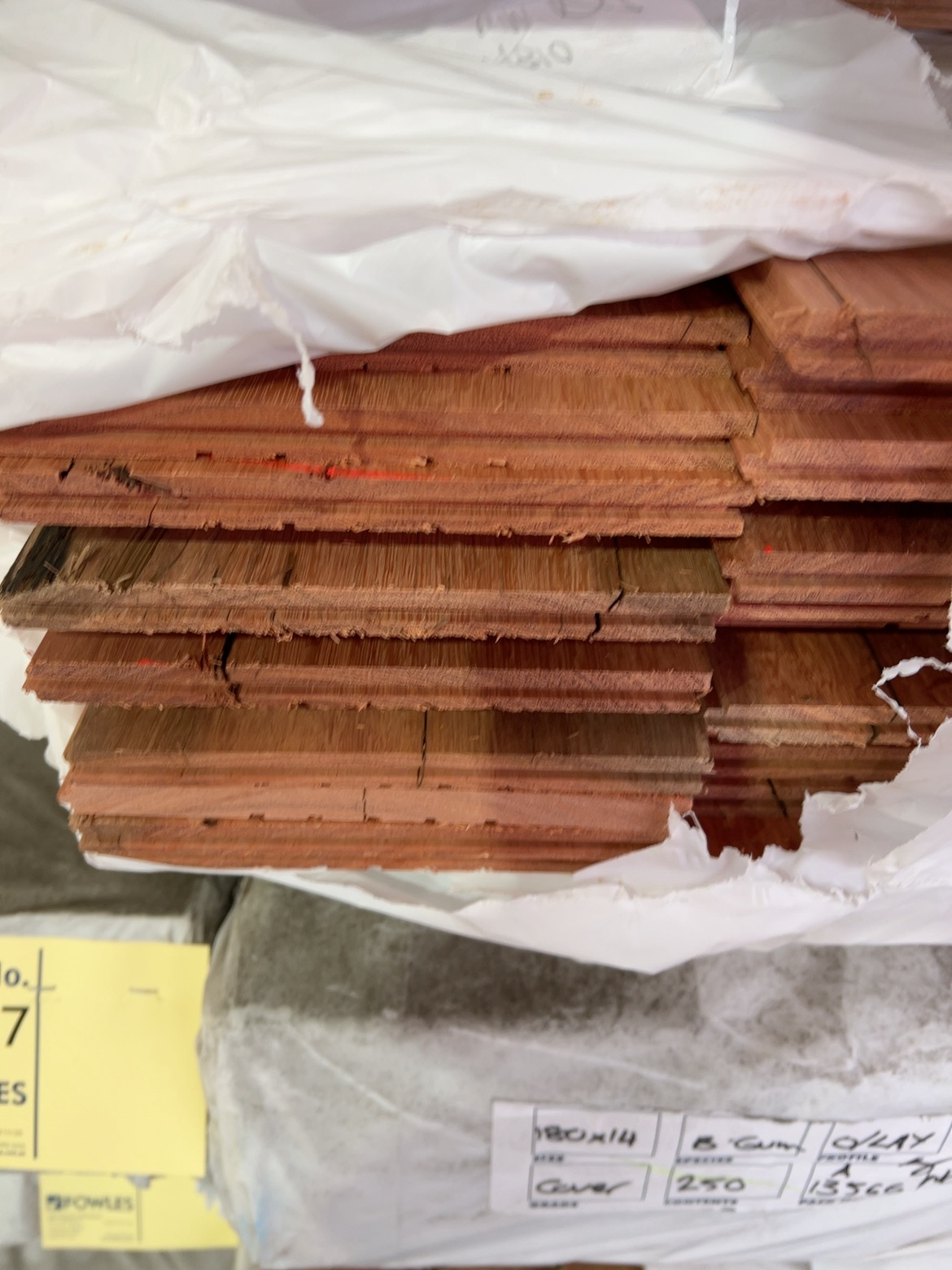 180X14 BLUE GUM COVER GRADE OVERLAY FLOORING 180X14 BLUE GUM COVER GRADE OVERLAY FLOORING