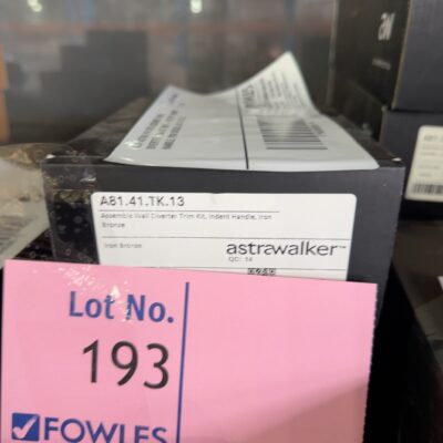 NEW ASTRA WALKER ASSEMBLE WALL DIVERTER TRIM KIT ONLY - NO BODY, INDENT HANDLE, IRON BRONZE A81.41.TK.13 NEW ASTRA WALKER ASSEMBLE WALL DIVERTER TRIM KIT ONLY - NO BODY, INDENT HANDLE, IRON BRONZE A81.41.TK.13