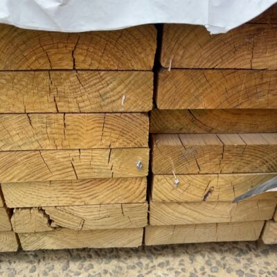 190X45 T3 GREEN MGP12 TREATED PINE-44/5.4 (THIS PACK IS AGED STOCK AND SOLD AS IS) 190X45 T3 GREEN MGP12 TREATED PINE-44/5.4 (THIS PACK IS AGED STOCK AND SOLD AS IS)