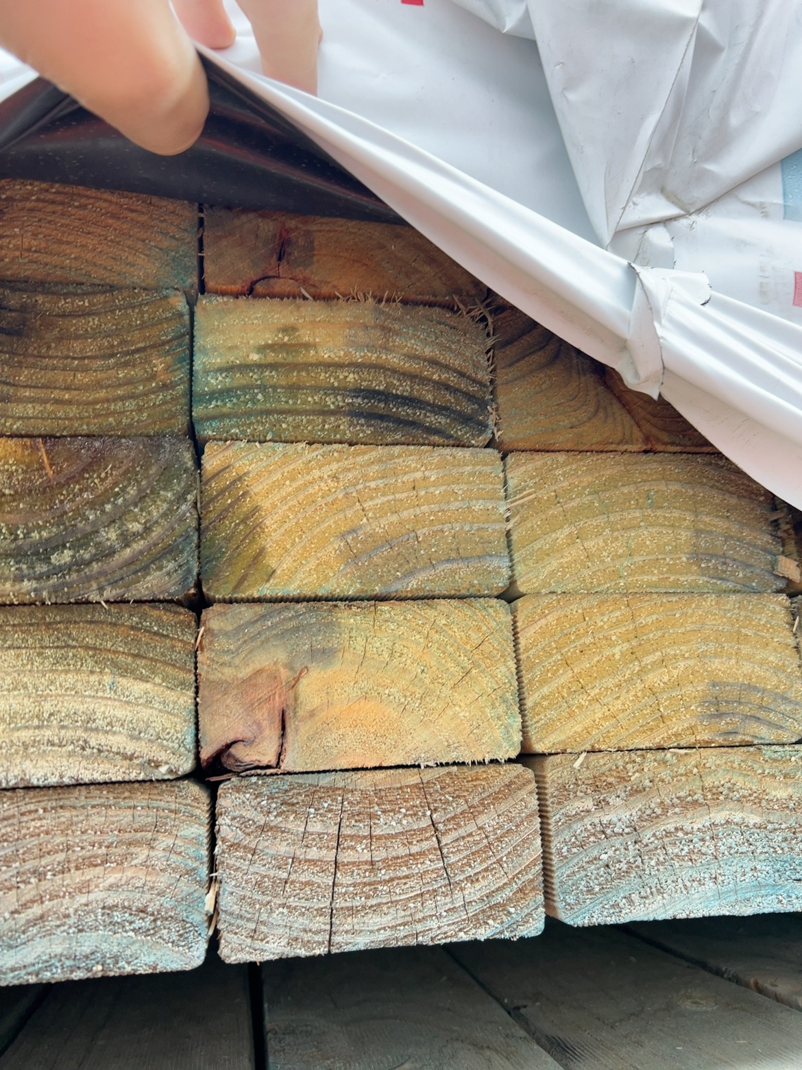 90X45 T2 BLUE MGP10 PINE-88/4.8 (THIS PACK IS AGED STOCK AND IS SOLD AS IS) 90X45 T2 BLUE MGP10 PINE-88/4.8 (THIS PACK IS AGED STOCK AND IS SOLD AS IS)