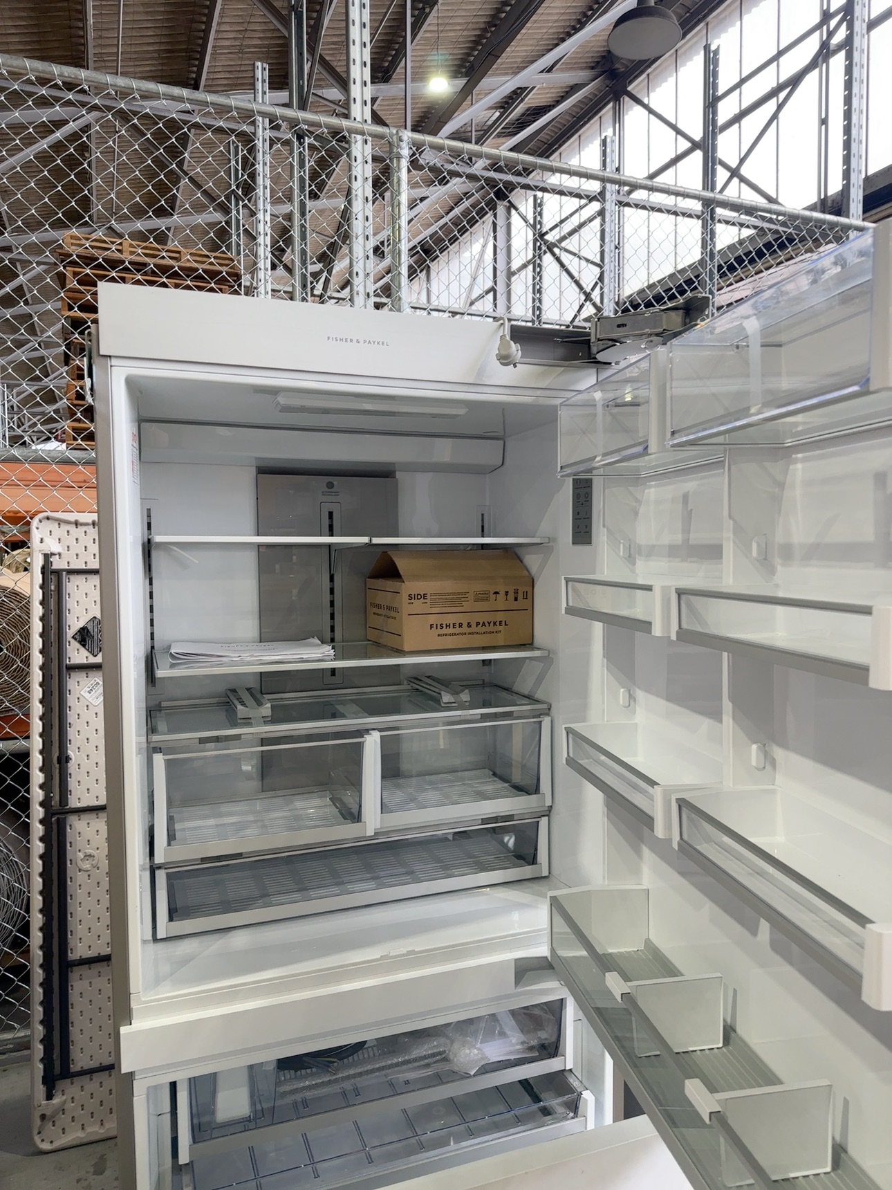 NEW FISHER & PAYKEL RS9120WRJI INTEGRATED FRIDGE FREEZER 477 LITRE, RIGHT HINGE, 2028MM HIGH X 906MM WIDE FLUSH FIT, FULLY ADJUSTABLE RRP$7999, 12 MONTH WARRANTY NEW FISHER & PAYKEL RS9120WRJI INTEGRATED FRIDGE FREEZER 477 LITRE, RIGHT HINGE, 2028MM HIGH X 906MM WIDE FLUSH FIT, FULLY ADJUSTABLE RRP$7999, 12 MONTH WARRANTY