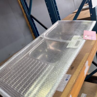 NEW CAROMA PUNCH 1.75 KITCHEN SINK WITH RIGHT HAND BOWL, PU1207.1R NEW CAROMA PUNCH 1.75 KITCHEN SINK WITH RIGHT HAND BOWL, PU1207.1R