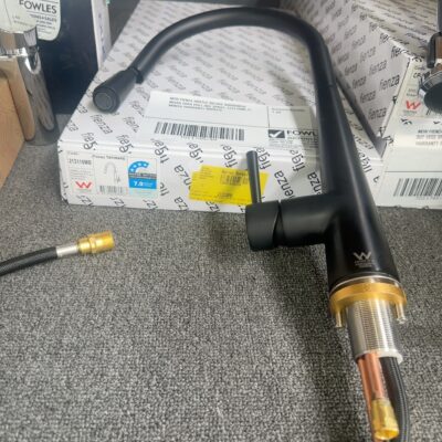 NEW FIENZA HUSTLE DELUXE GOOSENECK MIXER WITH PULL OUT SPRAY, 213116MB,12 MONTH WARRANTY RRP$410 NEW FIENZA HUSTLE DELUXE GOOSENECK MIXER WITH PULL OUT SPRAY, 213116MB,12 MONTH WARRANTY RRP$410