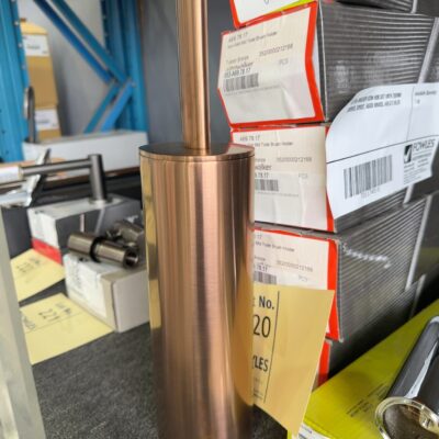 ASTRA WALKER ICON HOB SET WITH 200MM SWIVEL SPOUT, AGED BRASS, A69.07.V6.05 ASTRA WALKER ICON HOB SET WITH 200MM SWIVEL SPOUT, AGED BRASS, A69.07.V6.05