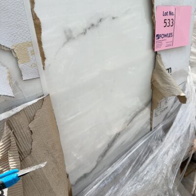 600X600 CELLINI BLANCO POLISHED TILES (30 BOXES OF 4 TILES) 600X600 CELLINI BLANCO POLISHED TILES (30 BOXES OF 4 TILES)