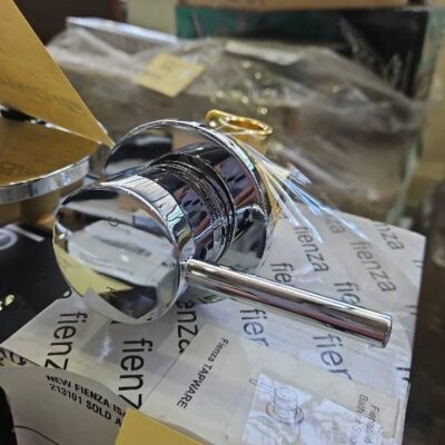 NEW FIENZA ISABELLA WALL MIXER CHROME, 213101 SOLD AS IS, NO WARRANTY NEW FIENZA ISABELLA WALL MIXER CHROME, 213101 SOLD AS IS, NO WARRANTY