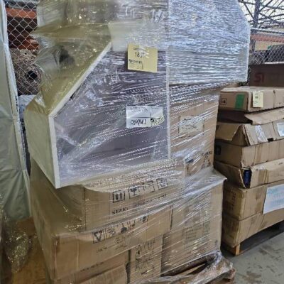 PALLET OF ASSORTED BATHROOM ITEMS, INCLUDES CORNER VANITY BASES, BASINS, SINKS, TOWEL BAR DISPLAY ETC, SOLD AS IS PALLET OF ASSORTED BATHROOM ITEMS, INCLUDES CORNER VANITY BASES, BASINS, SINKS, TOWEL BAR DISPLAY ETC, SOLD AS IS