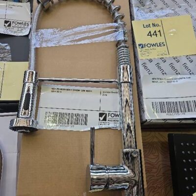 NEW PREMIUM NOBLE CHROME SINK MIXER SOLD AS IS NEW PREMIUM NOBLE CHROME SINK MIXER SOLD AS IS