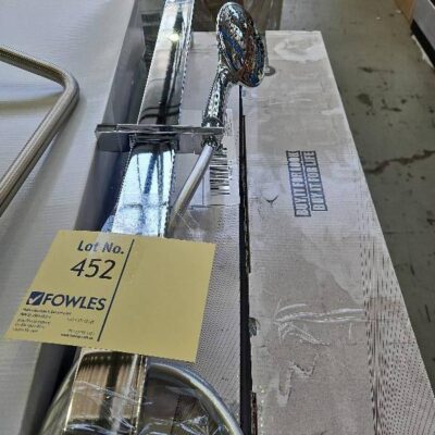 NEW NERO RAIN 3 FUNCTION RAIN SHOWER, YSW304, SOLD AS IS NEW NERO RAIN 3 FUNCTION RAIN SHOWER, YSW304, SOLD AS IS