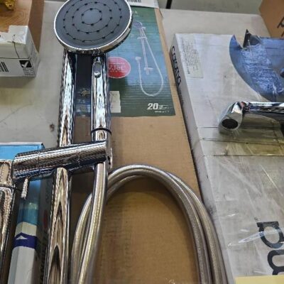 NEW URBANE II CHROME SHOWER RAIL, 99631C4E, SOLD AS IS NEW URBANE II CHROME SHOWER RAIL, 99631C4E, SOLD AS IS